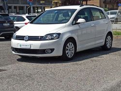 Bianco Usata 2011 VW Golf Plus Cross Comfortline Monovolume | 9700 €