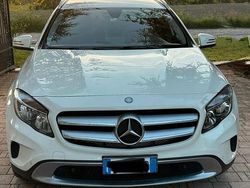 Bianco Usata 2016 Mercedes GLA180 Business SUV | 11.800 € (Buon prezzo)