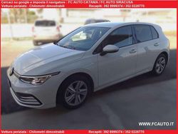 Bianco Usata 2021 VW Golf VIII Style Tre volumi | 17.900 € (Ottimo prezzo)