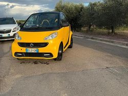 Giallo Usata 2013 Smart ForTwo Coupé Coupé | 7200 € (Molto cara)