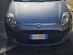 Grigio Usata 2011 Fiat Punto Evo Dynamic Due volumi | 3700 € (Buon prezzo)