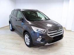 Grigio scuro Usata 2018 Ford Kuga Titanium SUV | 14.900 € (Buon prezzo)
