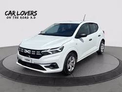 Bianco Usata 2023 Dacia Sandero Essentiel Due volumi | 12.992 € (Buon prezzo)