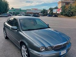 Grigio Usata 2004 Jaguar X-type Executive Tre volumi | 1299 € (Molto cara)