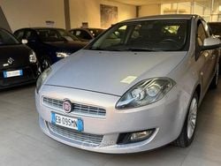 Oro Usata 2010 Fiat Bravo Due volumi | 3990 € (Buon prezzo)