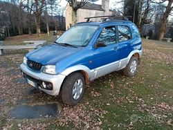Blu Usata 1999 Daihatsu Terios SUV | 2800 €