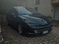 Usata 2009 Peugeot 207 GTi Due volumi | 8300 € (Molto cara)