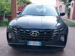 Grigio Usata 2021 Hyundai Tucson Active SUV | 23.500 € (Cara)