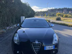 Usata 2012 Alfa Romeo Giulietta Quadrifoglio Due volumi | 8450 € (Molto cara)