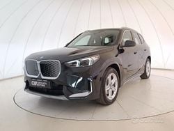 Black sapphire metallizzato Nuova 2025 BMW iX1 xLine SUV | 40.900 € (Buon prezzo)