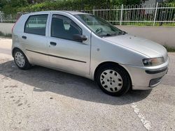 Argento Usata 2002 Fiat Punto Due volumi | 2200 € (Buon prezzo)