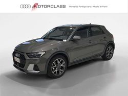 Grigio chronos metallizzato Usata 2023 Audi A1 Admired Tre volumi | 22.900 € (Buon prezzo)
