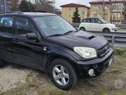 Nero Usata 2005 Toyota RAV4 SUV | 2500 € (Buon prezzo)