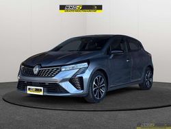 Grigio Usata 2024 Renault Clio V Techno Tre volumi | 15.500 € (Buon prezzo)