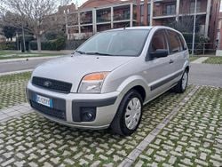 Grigio Usata 2007 Ford Fusion Tre volumi | 2500 € (Buon prezzo)