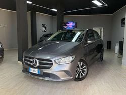 Grigio Usata 2021 Mercedes B180 Monovolume | 21.990 € (Ottimo prezzo)