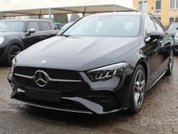 Nero metallizzato Usata 2025 Mercedes A200 Advanced Plus Tre volumi | 35.900 € (Buon prezzo)