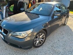Usata 2004 BMW 530 Tre volumi | 3500 €