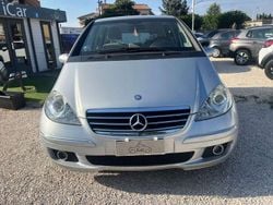Argento Usata 2006 Mercedes A170 Avantgarde Monovolume | 3990 € (Ottimo prezzo)