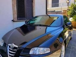 Usata 2008 Alfa Romeo GT Progression Coupé | 4800 € (Buon prezzo)