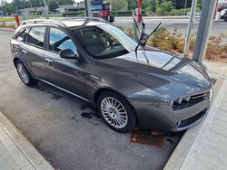Grigio Usata 2007 Alfa Romeo 159 Exclusive Station wagon | 3500 € (Buon prezzo)