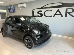 Nero Usata 2019 Smart ForFour Passion Tre volumi | 12.990 € (Buon prezzo)