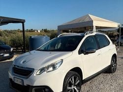 Bianco Usata 2015 Peugeot 2008 Allure SUV | 7300 € (Buon prezzo)