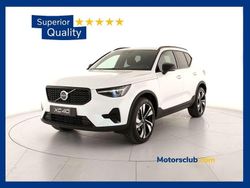 Cristal white pearl Nuova 2025 Volvo XC40 Plus SUV | 42.201 € (Buon prezzo)