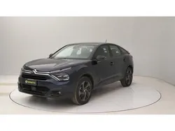 Blu/azzurro(met.) Usata 2024 Citroën C4 PureTech Tre volumi | 16.600 € (Ottimo prezzo)