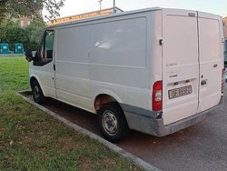 Usata 2007 Ford Transit | 2000 €