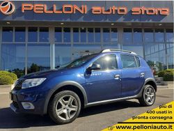 Blu Usata 2017 Dacia Sandero Stepway Due volumi | 7950 € (Buon prezzo)