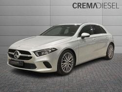 Argento Usata 2023 Mercedes A180 Tre volumi | 28.900 € (Buon prezzo)