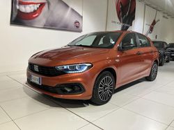 Arancione Usata 2024 Fiat Tipo S Tre volumi | 17.900 € (Buon prezzo)