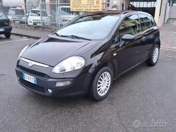 Nero Usata 2010 Fiat Punto Evo Dynamic Due volumi | 2900 € (Buon prezzo)