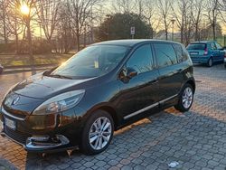 Nero Usata 2012 Renault Scénic III Bose Edition Monovolume | 4300 € (Buon prezzo)