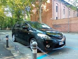 Nero Usata 2010 Mazda 5 Monovolume | 7900 €