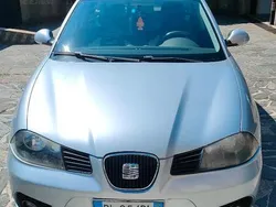 Grigio Usata 2007 Seat Ibiza Tre volumi | 2800 € (Buon prezzo)