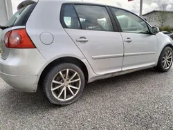 Usata 2004 VW Golf IV Comfortline Tre volumi | 1250 € (Super prezzo)