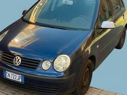 Blu Usata 2004 VW Polo Tre volumi | 450 € (Super prezzo)
