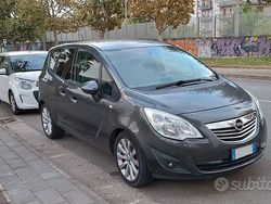 Grigio Usata 2010 Opel Meriva Monovolume | 3600 € (Cara)