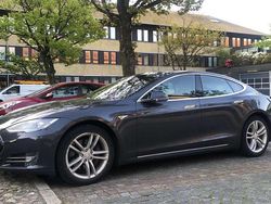 Usata 2016 Tesla Model S Due volumi | 25.000 €