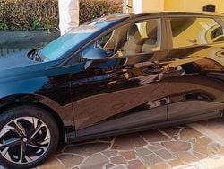 Nero Usata 2024 MG MG4 EV Due volumi | 18.650 € (Cara)