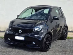 Nero Usata 2019 Smart ForTwo Cabrio Superpassion Cabrio | 18.400 € (Cara)