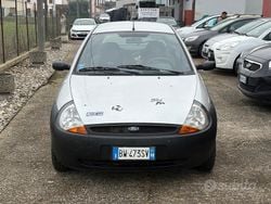 Grigio Usata 2000 Ford Ka Collection Tre volumi | 1900 € (Buon prezzo)