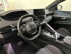 Nero Usata 2023 Peugeot 3008 Allure SUV | 24.500 € (Cara)