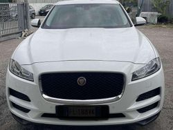 Usata 2016 Jaguar F-Pace Prestige SUV | 13.000 € (Buon prezzo)