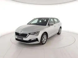 Grigio Usata 2021 Skoda Scala Ambition Due volumi | 14.200 € (Buon prezzo)