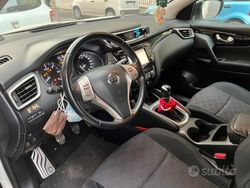 Bianco Usata 2015 Nissan Qashqai 360º SUV | 14.500 € (Molto cara)