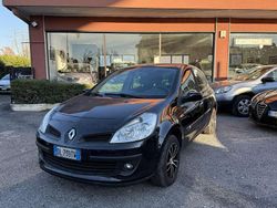 Nero Usata 2008 Renault Clio III LE Tre volumi | 3400 € (Buon prezzo)