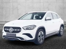 Bianco Usata 2024 Mercedes GLA200 Advanced SUV | 43.950 € (Buon prezzo)
